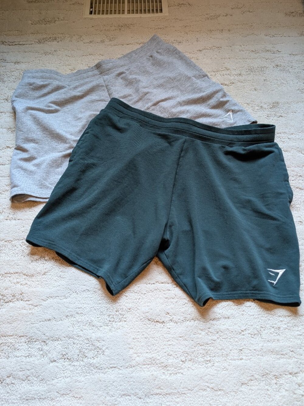 Gymshark Men's XXL Fabric Athletic Shorts, Light Grey and Forest Green, Bundle